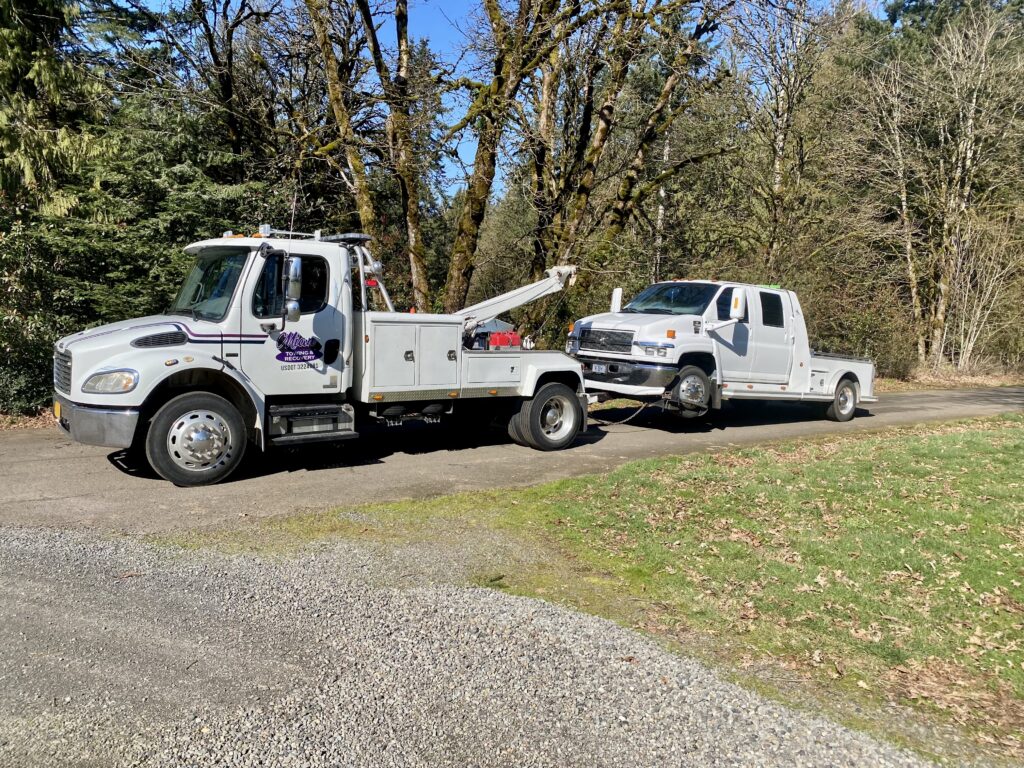 Mian Towing LLC tow truck providing towing service Beaverton
