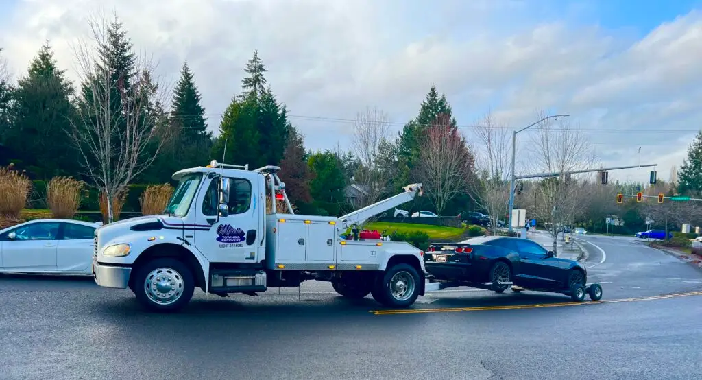 Beaverton towing service flatbed truck roadside assistance in Beaverton Oregon